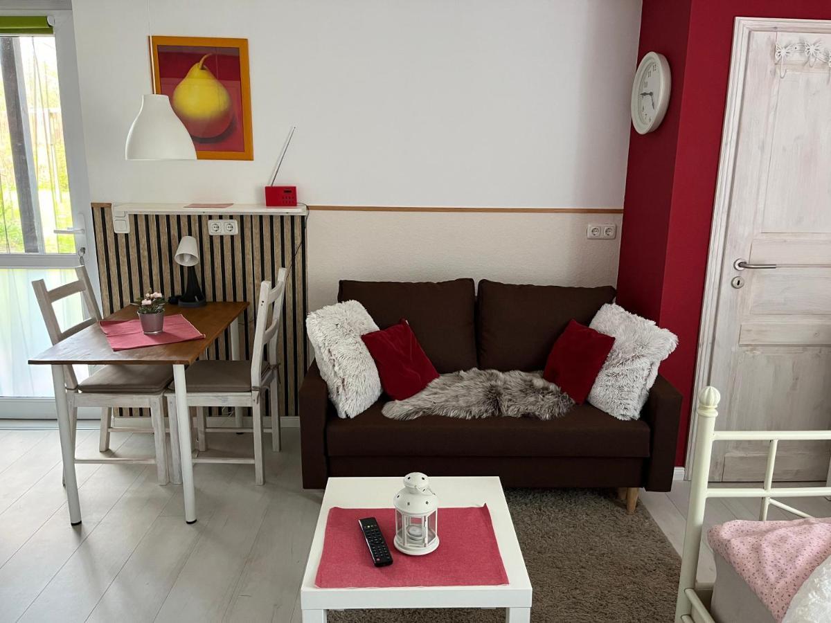 Fewo Eg Im Roten Haus Am Ostsee Radweg Ovs 103 Neu 20 Blowatz ภายนอก รูปภาพ
